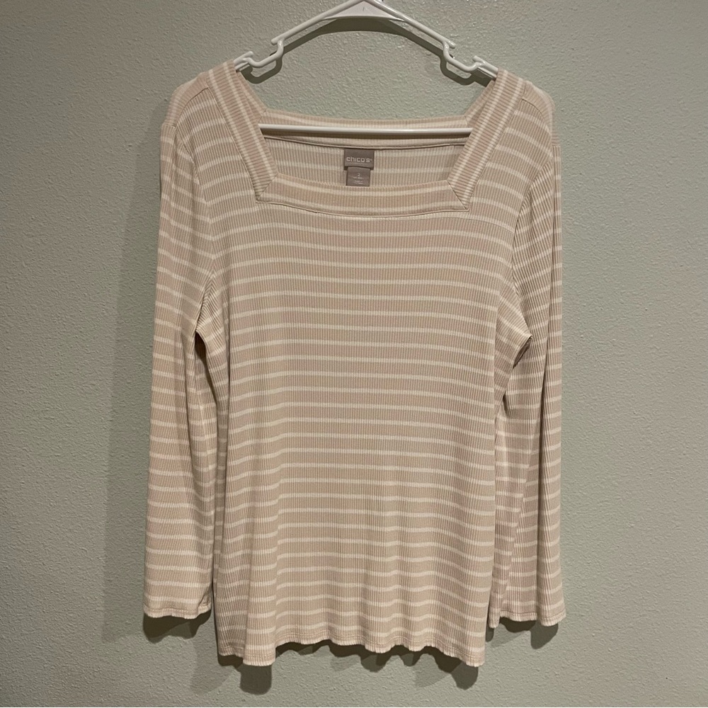 Chico’s Cream & White Ribbed Square neck Shirt. Size 2 US Large